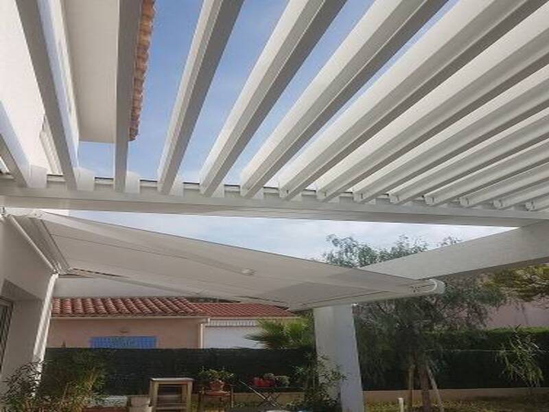 Pergola bioclimatique et store banne TECHNI RENOV